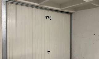 Garage   m² à louer à Orléans (45000)