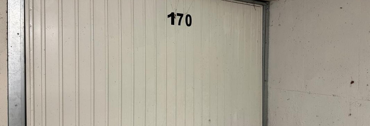 Garage   m² à louer à Orléans (45000)