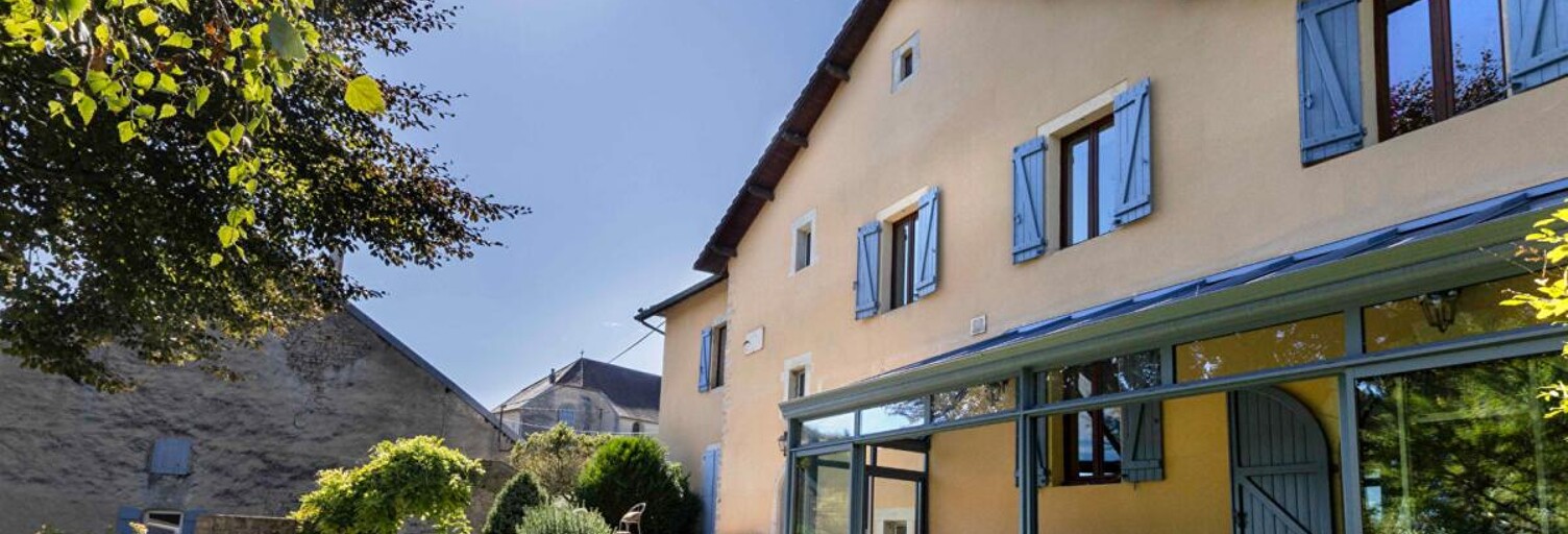 Maison 10 Pièces 413 m² à vendre à Le Fied (39800)