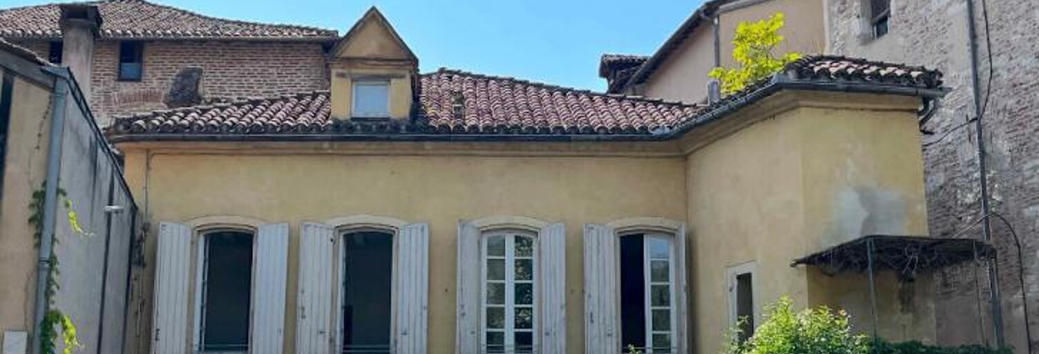 Maison 12 Pièces 260 m² à vendre à Cahors (46000)