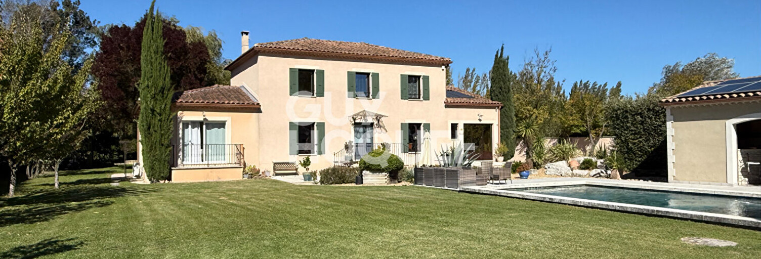 Maison 10 Pièces 250 m² à vendre à Le Thor (84250)