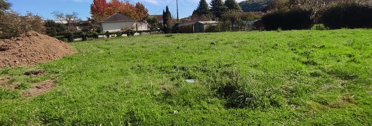 Terrain  795 m² à vendre à Lalinde (24150)