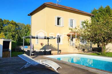 Maison 7 pièces 399000 €