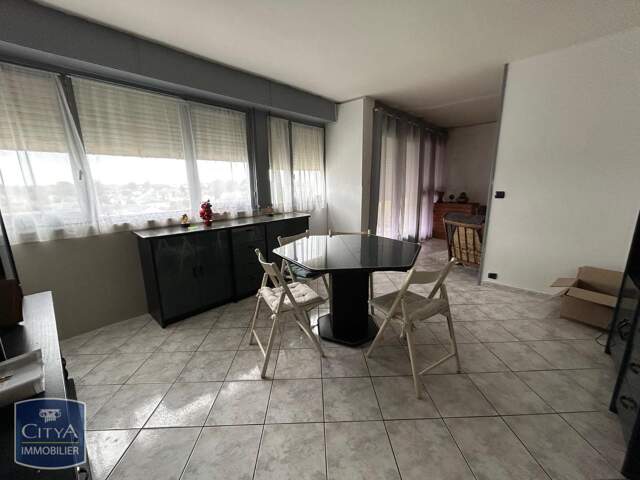 Appartement 82 m² à Châtellerault — photo du bien