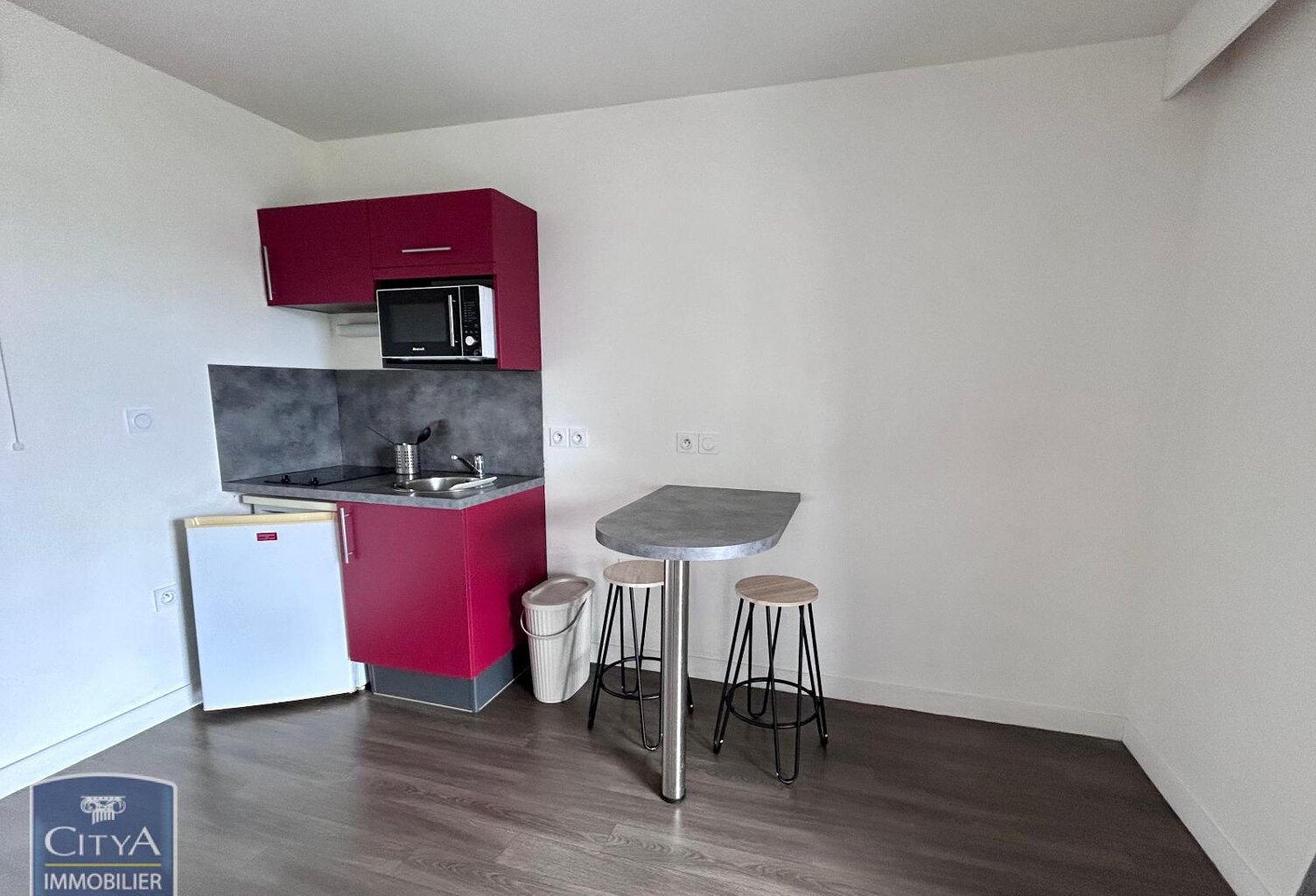 Location appartement 1 pièce 30 m² à Tours (37000) — photo 1
