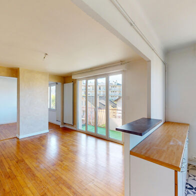 Appartement 4 pièces 149600 €