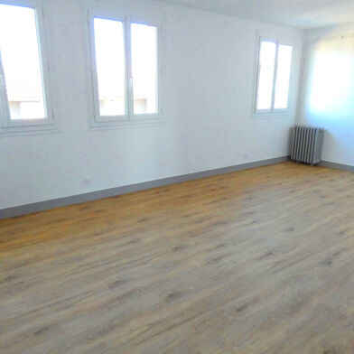 Appartement 4 pièces 135000 €