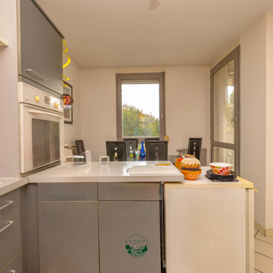 Appartement 5 pièces 236000 €