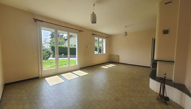 Villa / Maison 5 pièces  à louer Espoey 64420