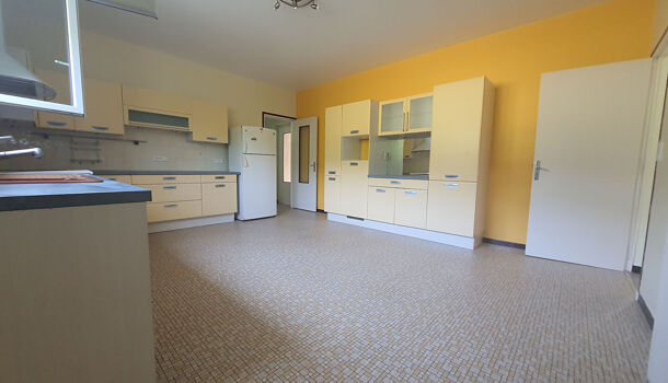 Villa / Maison 5 pièces  à louer Espoey 64420