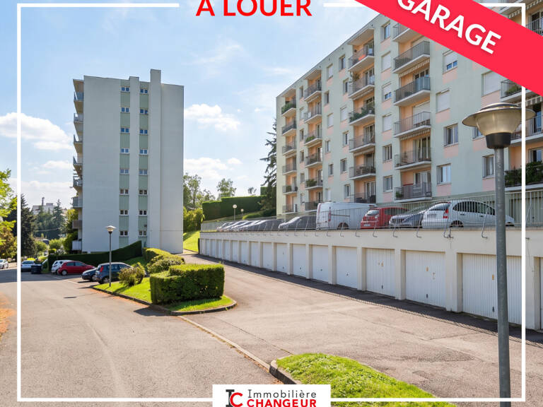 A LOUER GARAGE VOIRON - Rue Baudelaire — photo 1
