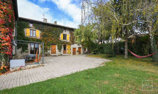 Maison 9 Pièces 225 m² à vendre à Misérieux (01600)