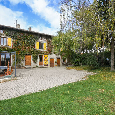 Maison 9 pièces 595000 €