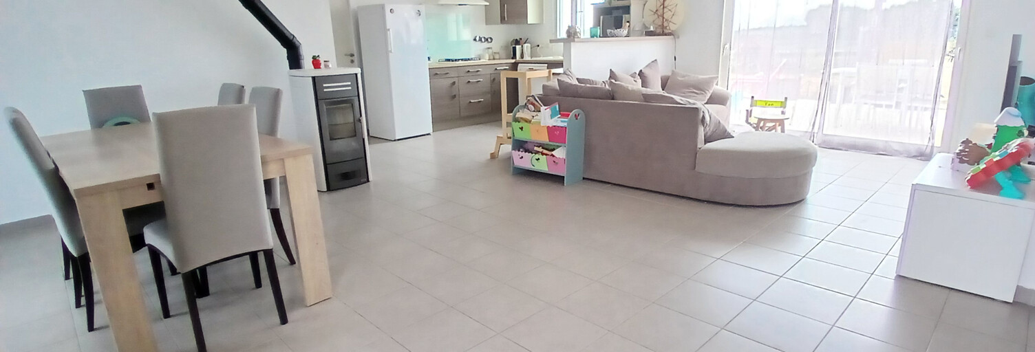 Maison 5 Pièces 106 m² à vendre à Aussac-Vadalle (16560)