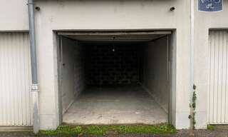 Garage   m² à louer à Chambéry (73000)