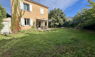 Maison 5 Pièces 99 m² à louer à Éguilles (13510)