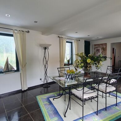 Maison 9 pièces 495000 €