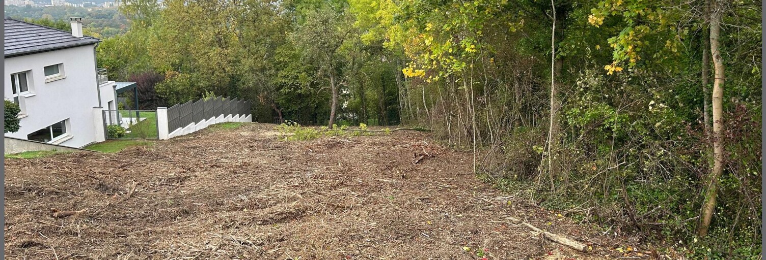 Terrain  925 m² à vendre à Saint-Julien-lès-Metz (57070)