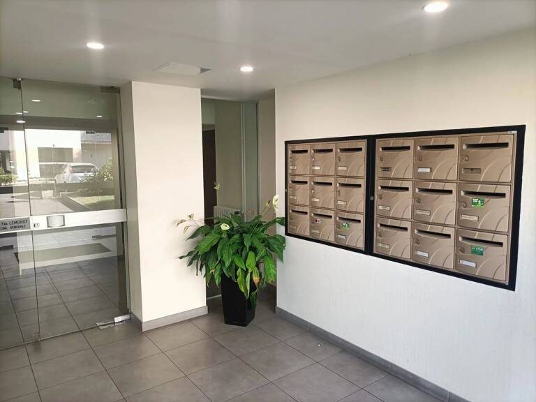 MAISONS-LAFFITTE – APPARTEMENT 4 PIÈCES AVEC VUE DÉGAGÉE — photo 1