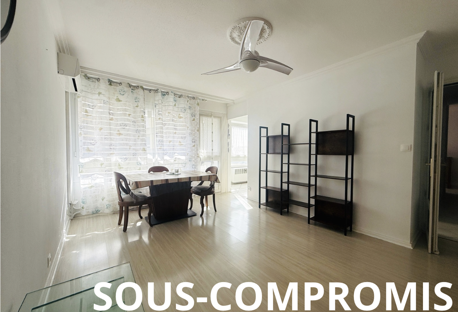 Spacieux  T2 avec balcon et stationnement — photo 1