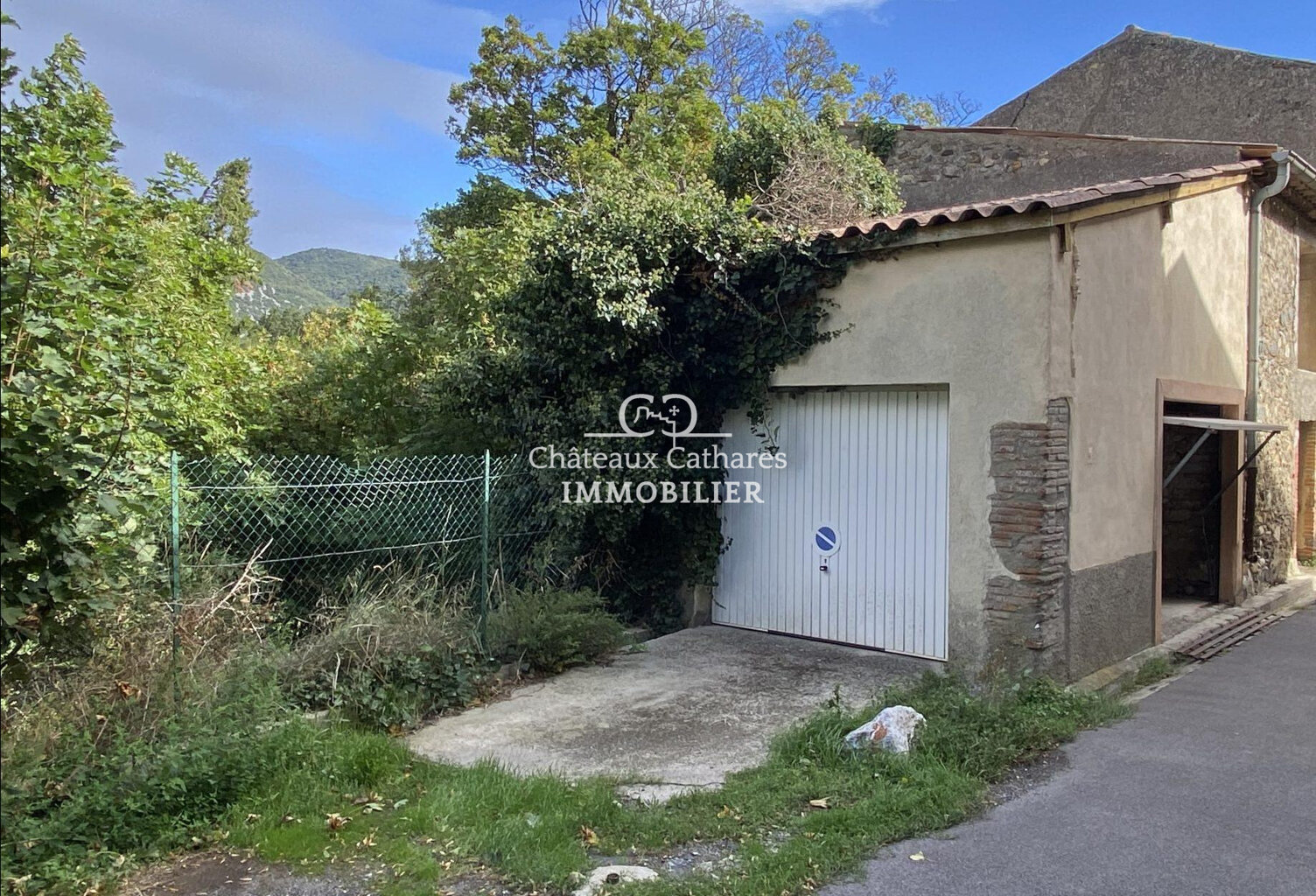 Garage avec place extérieure — photo 1