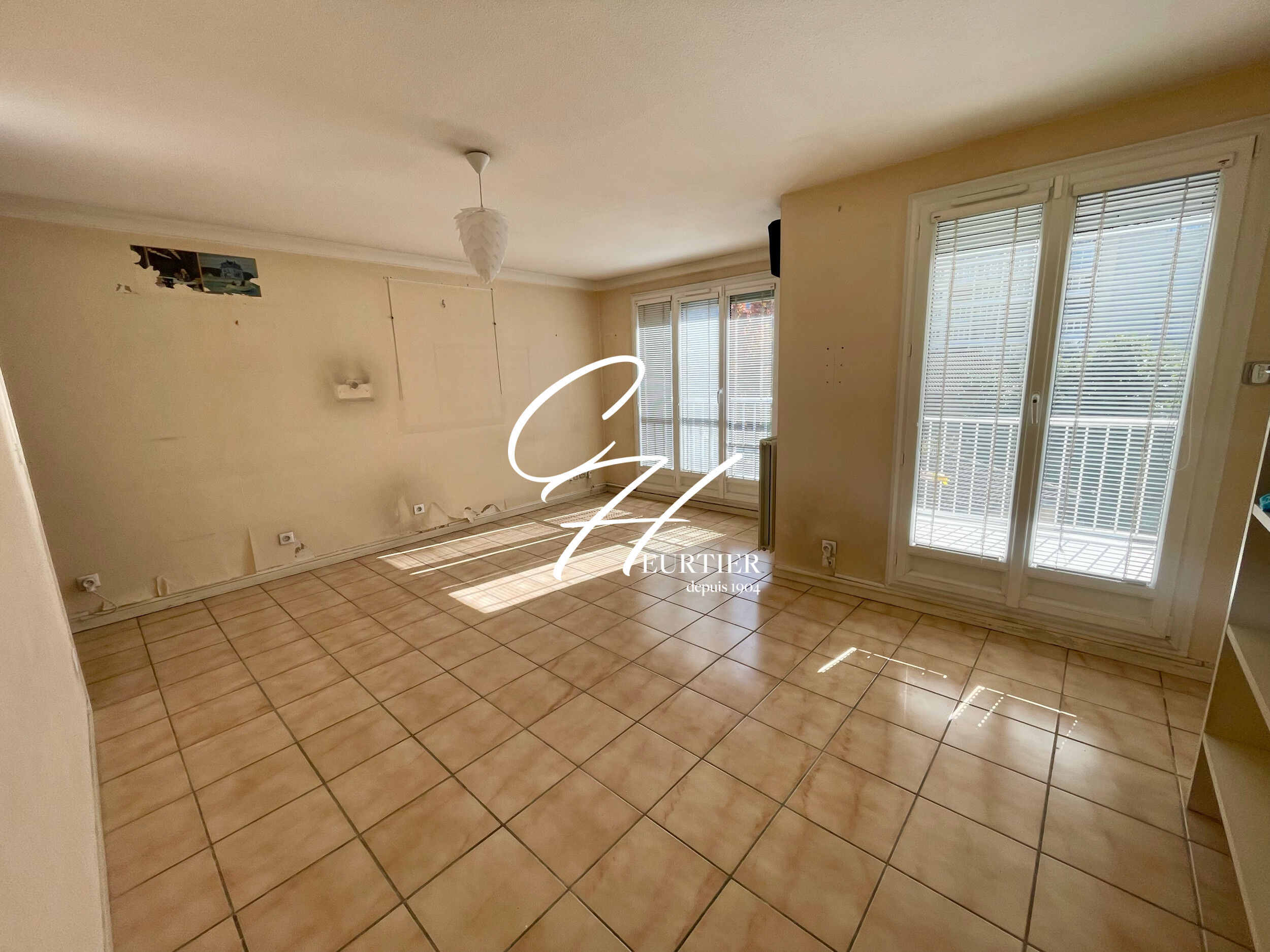 Appartement  T3 à vendre Saint-Martin-d'Hères 38400