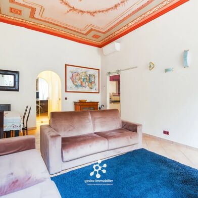 Appartement 2 pièces 300000 €