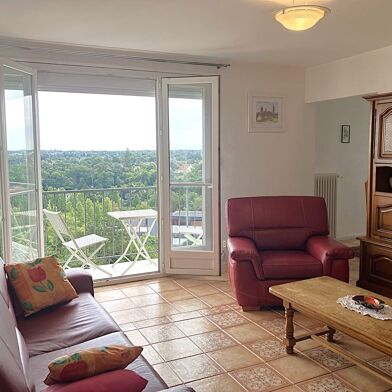 Appartement 4 pièces 157080 €