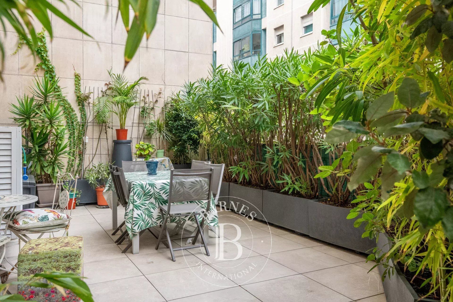 Appartement L T6