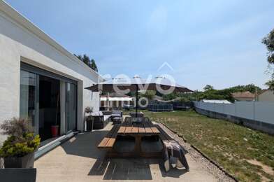 Maison 4 pièces 299990 €