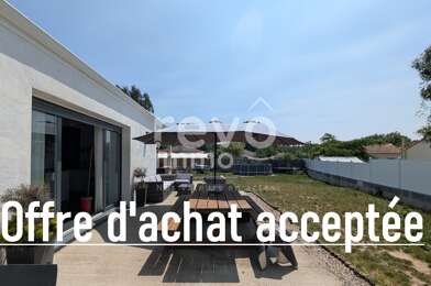 Maison 4 pièces 299990 €