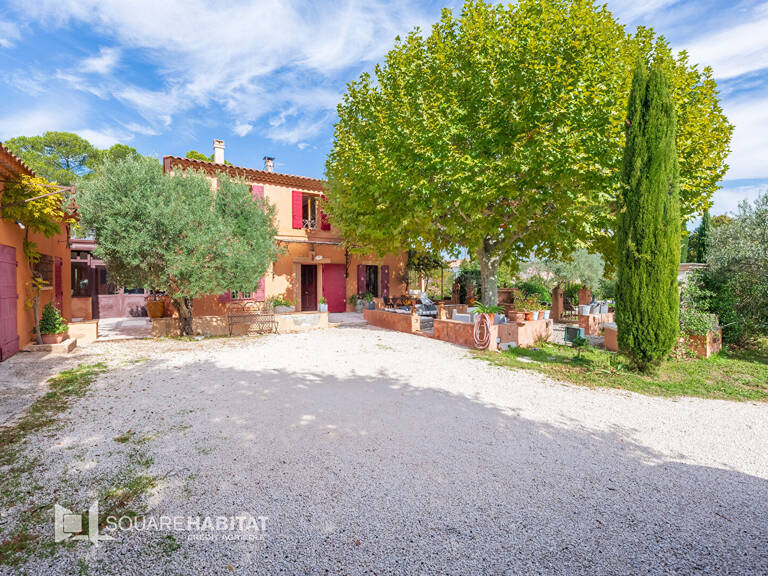 CABRIES:  Bastide de 254m² — photo 1