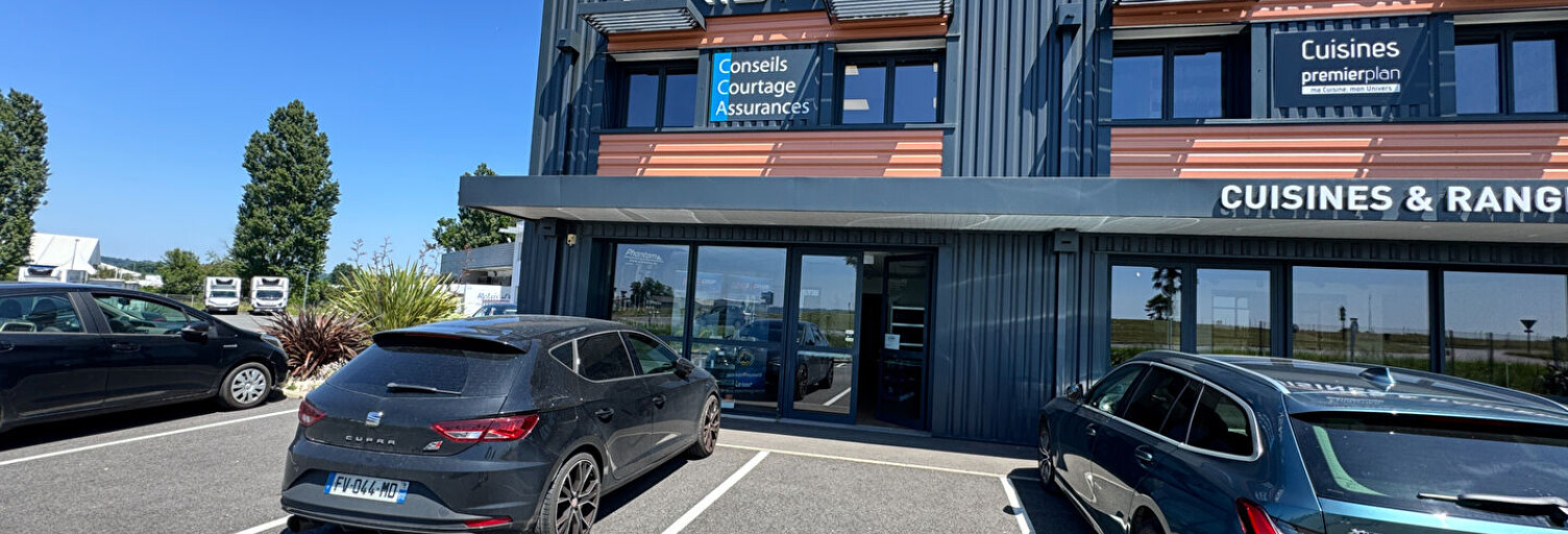 Commerce 4 Pièces 120 m² à louer à Sauvagnon (64230)