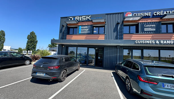 Local commercial 4 pièces  à louer Sauvagnon 64230