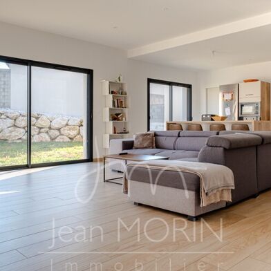 Maison 5 pièces 329000 €