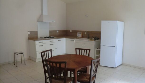 Villa / Maison 2 pièces  à louer Jonzac 17500