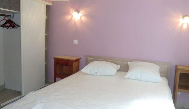 Villa / Maison 2 pièces  à louer Jonzac 17500