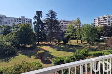 Appartement 5 pièces 219000 €