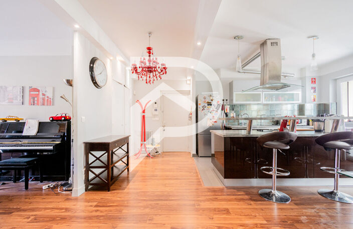 APPARTEMENT DE TYPE 3/4  rue  Jean MERMOZ CARRE D'OR  MARSEILLE 13008 — photo 3
