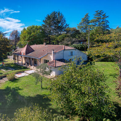 Maison 6 pièces 389900 €