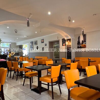 Commerce 5 pièces 128400 €