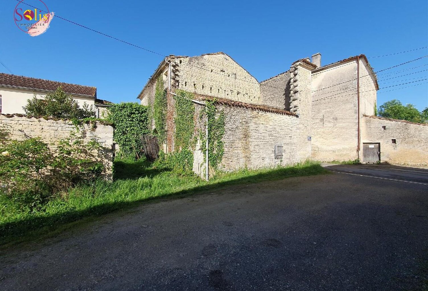 Vente maison 4 pièces  Courbillac (16200) — photo 1