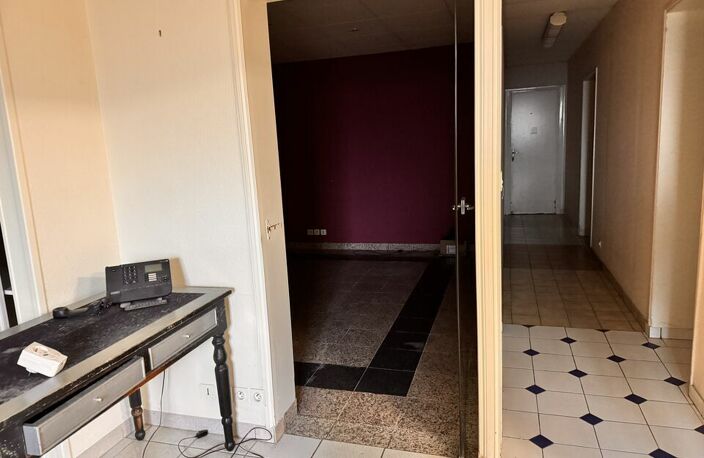 à VENDRE — photo 2