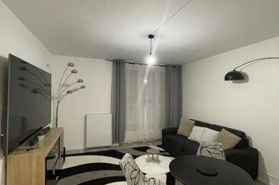 Appartement 3 pièces 680 €