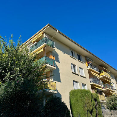 Appartement 3 pièces 258000 €