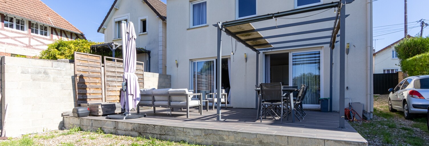 Maison 7 Pièces 126 m² à vendre à Méry-sur-Oise (95540)