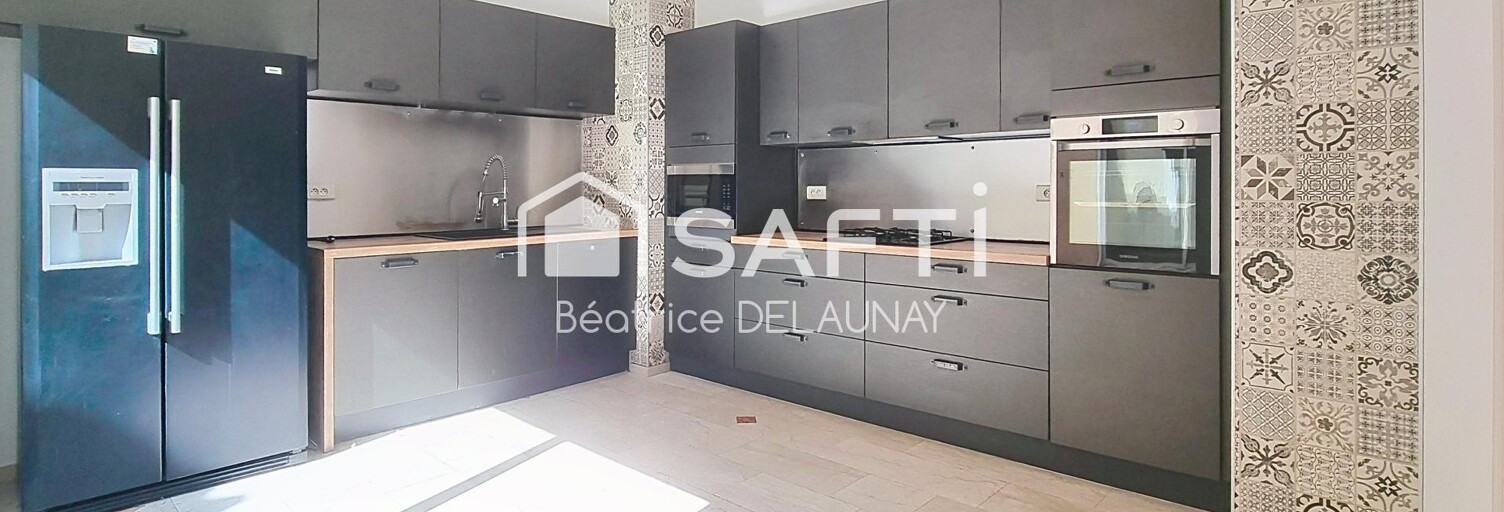 Maison 8 Pièces 219 m² à vendre à Saint-Laurent-d'Aigouze (30220)