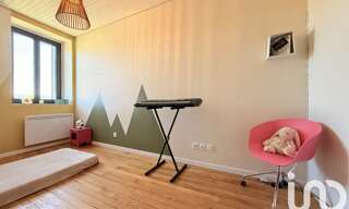 Maison 5 Pièces 141 m² à vendre à Neuville-sur-Ain (01160)