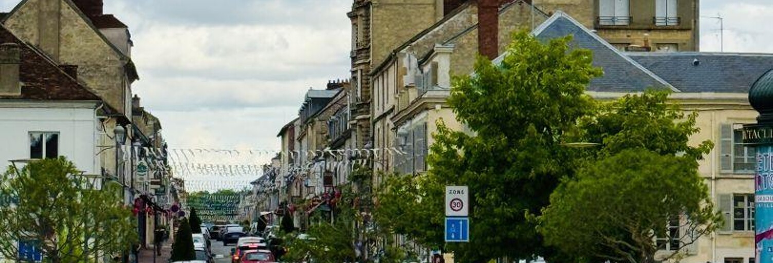 Commerce  70 m² à vendre à Chantilly (60500)