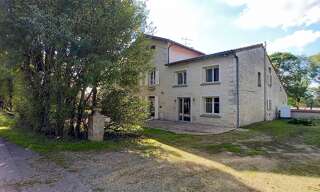 Maison 7 Pièces 209 m² à vendre à Plaine-d'Argenson (79360)